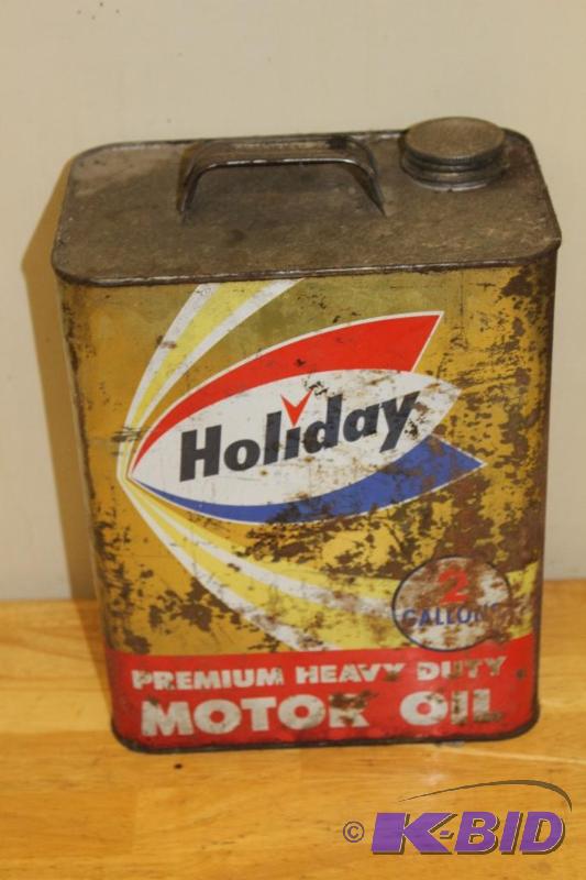lot 121 image: Holiday&nbspVintage 2 Gallon Can, empty, ori...