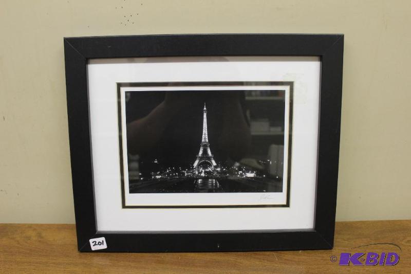 lot 201 image: The Eiffel Tower, Paris
