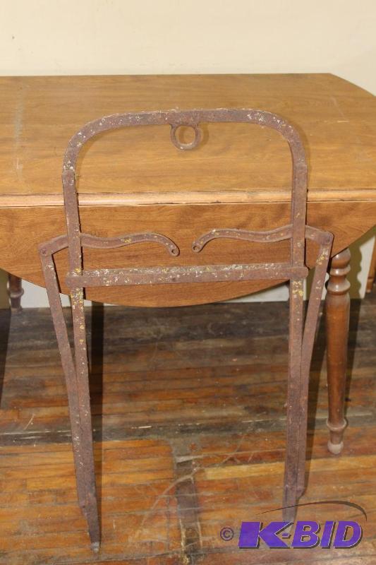 lot 258 image: Antique Hay Bale Lifter...