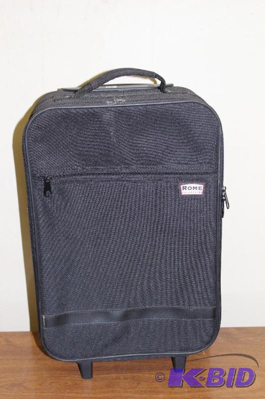 lot 30 image: Suit Case