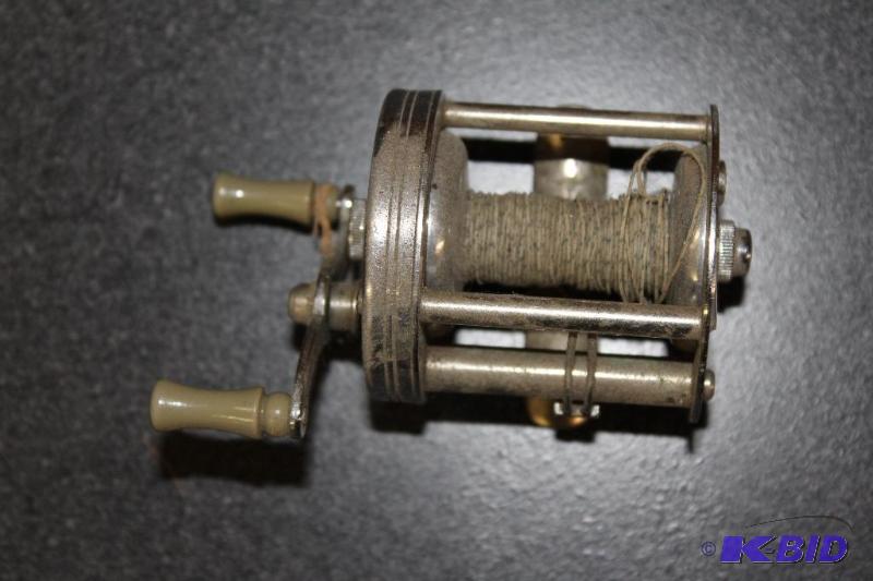 lot 340 image: Vintage Fishing Reel with Original Line...