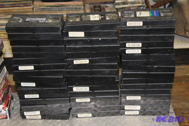lot 347 image: Many VHS Movies ...