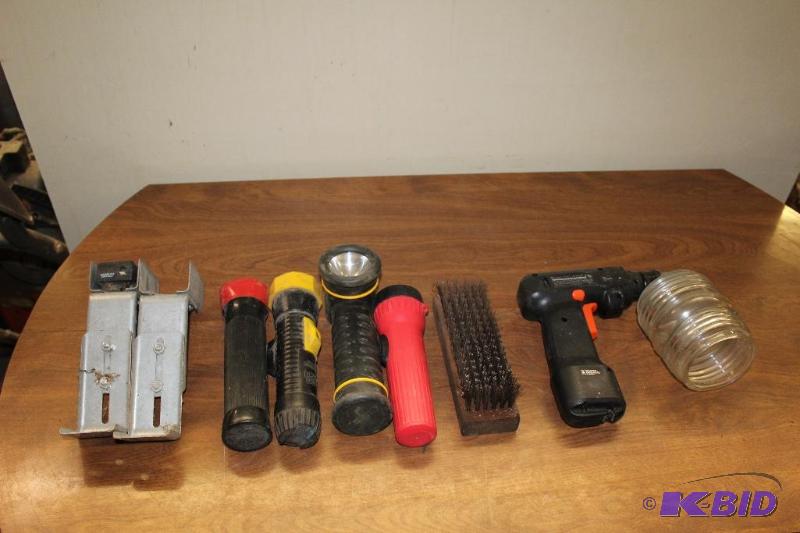 lot 357 image: Flashlights, Garage Door Hardware, etc.. ...