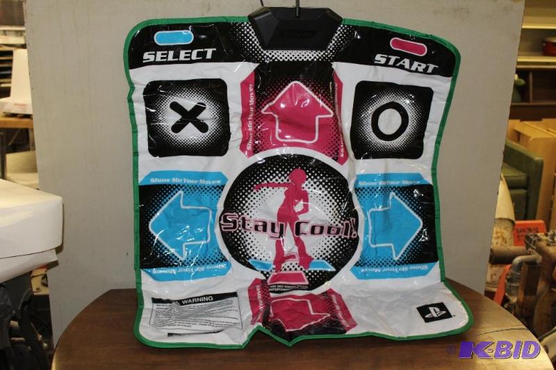 lot 470 image: Dance Dance Revolution&nbspGame Pad ...