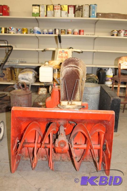 lot 50 image: Gibson Snow Blower  Consignor states that it ...