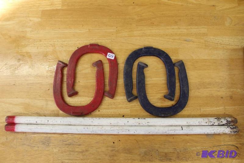 lot 55 image: Horseshoe Game Set