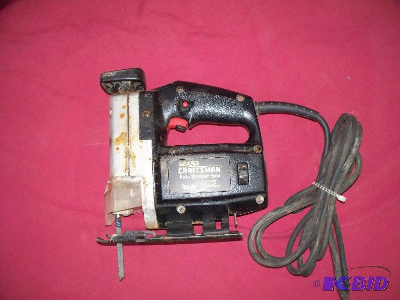 Craftsman auto scroll jig saw (works)...