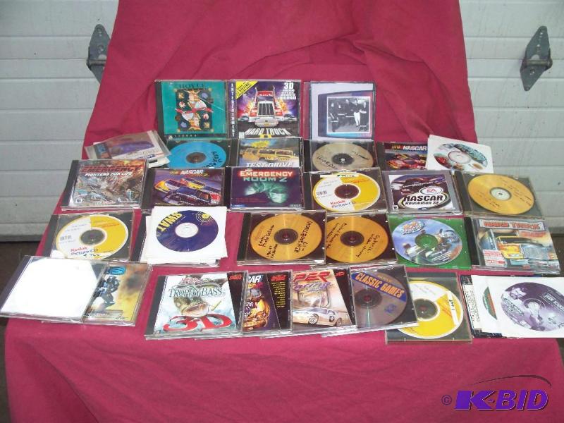 Lot of 40 computer games...