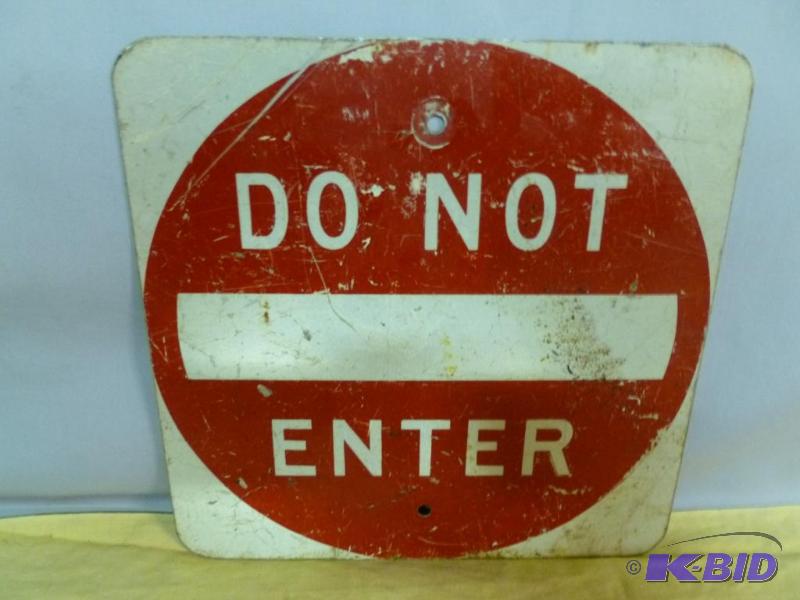 lot 127 image: Heavy Gage Metal Trail Sign That Measures 12&...