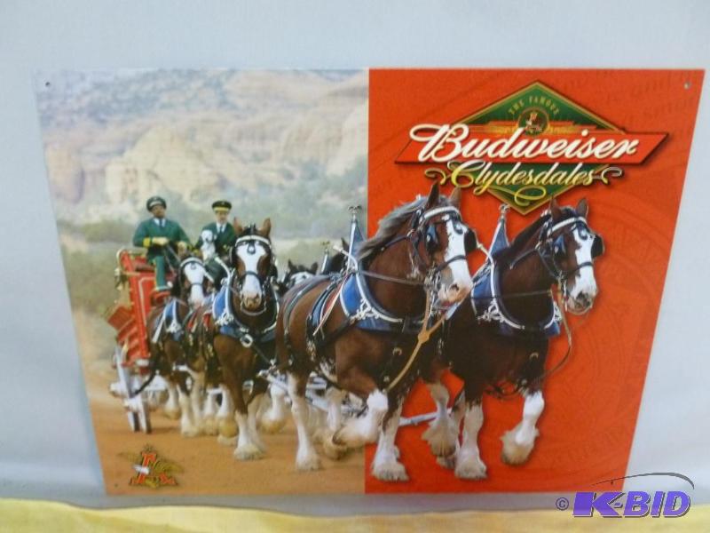 lot 20 image: Collectible Budweiser Clydesdales&nbspMetal ...