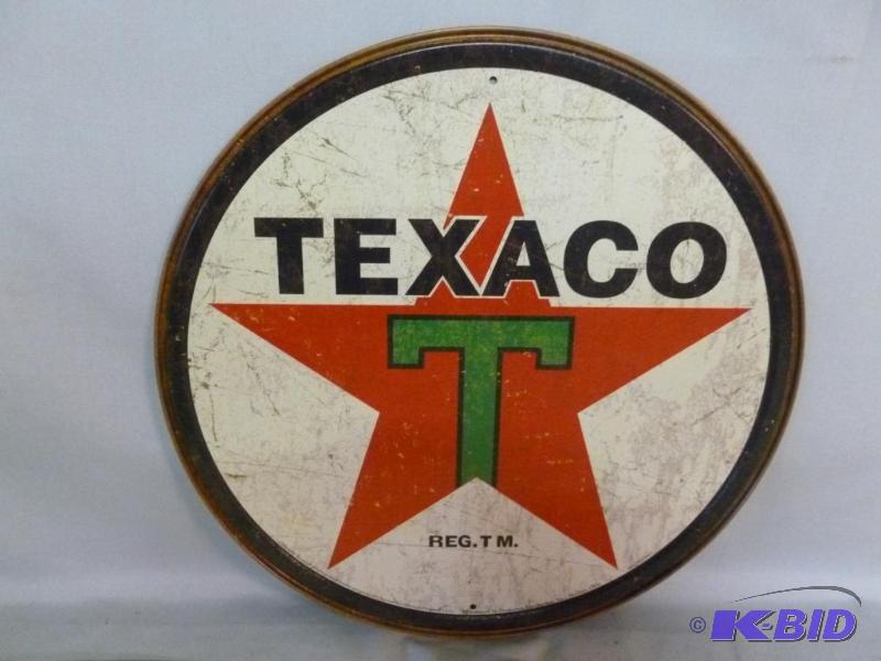 lot 52 image: Collectible Texaco Metal Sign That Measures 1...