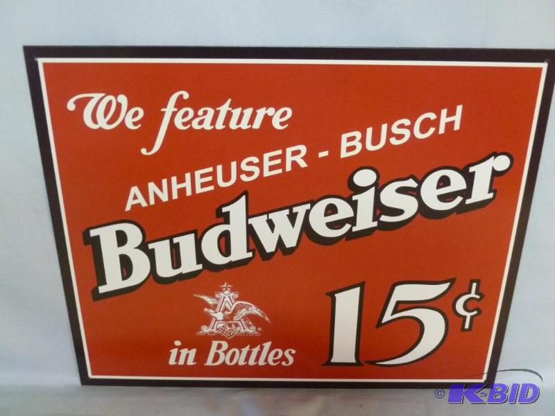 lot 57 image: Collectible Anheuser - Busch Budweiser In Bot...