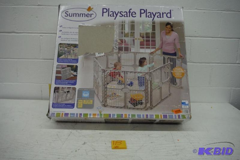 lot 18 image: Summer Infant Secure Surround 6-Panel PlaySafe Playard, New in box