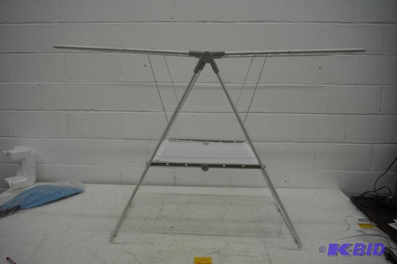 lot 38 image: Honey-Can-Do DRY-01610 Heavy Duty Gullwing Drying Rack, White, Some orange discoloration on metal, otherwise looks new