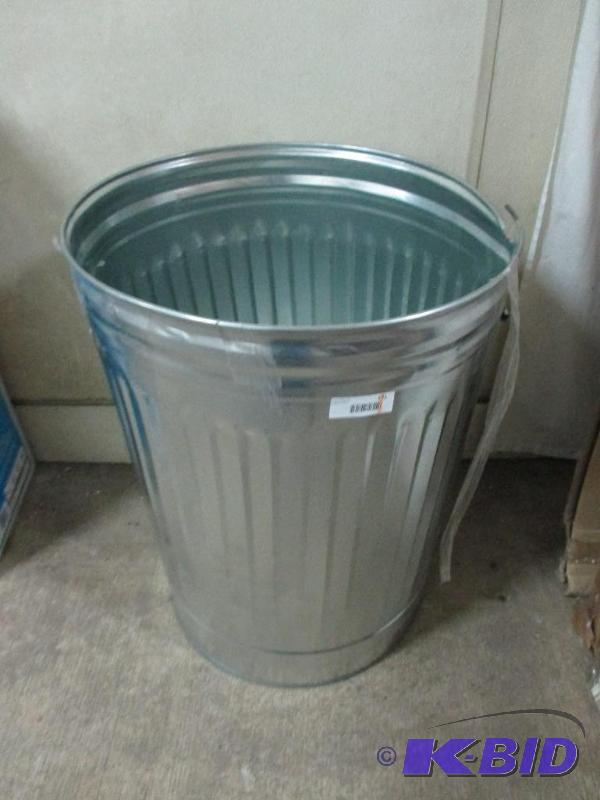 Aluminum trash can, no lid, one handle...