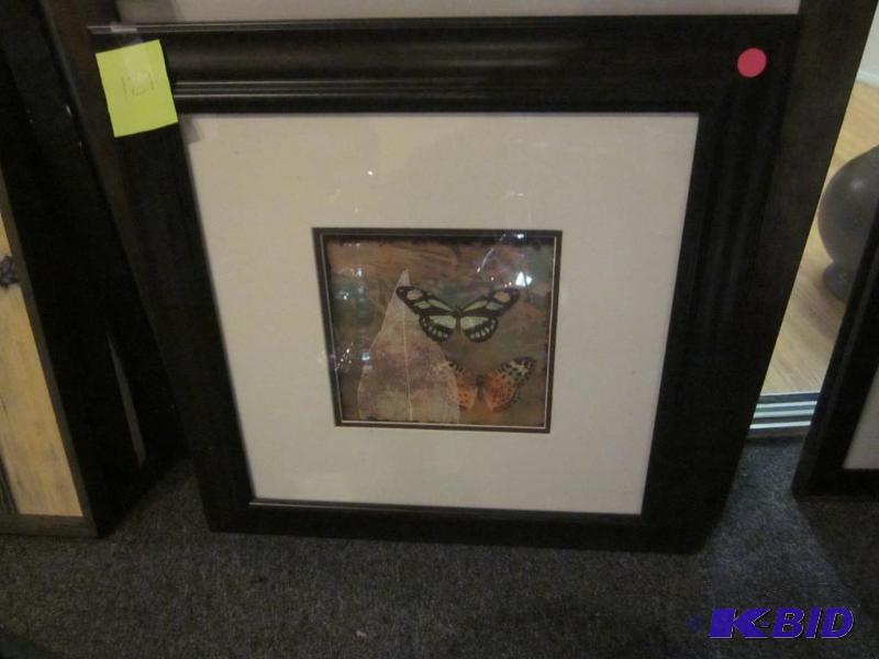 Upt to 20 inch framed artwork.&nbsp  &nbsp ...