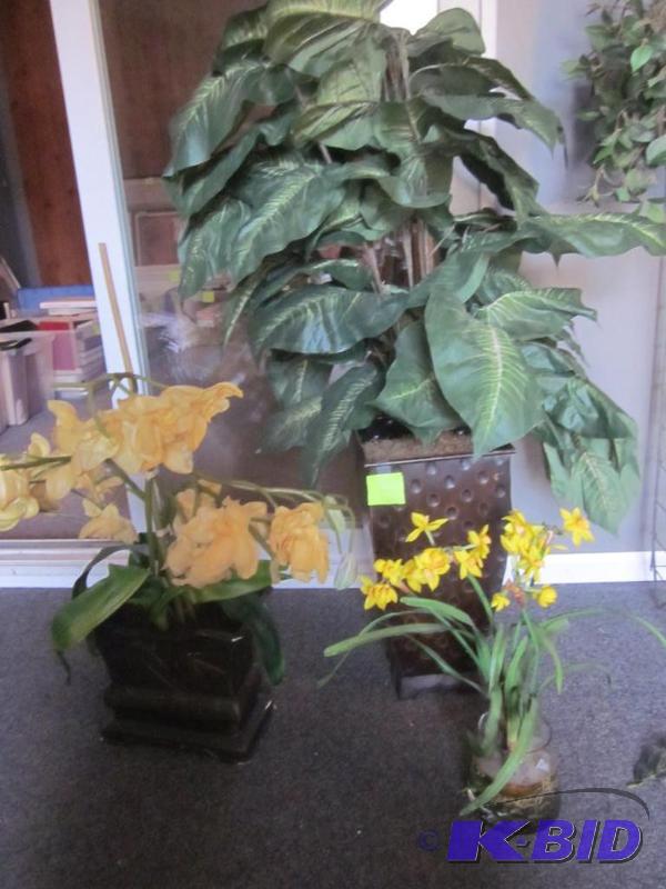 Lot of artificial plants and flowers.  &nbsp...