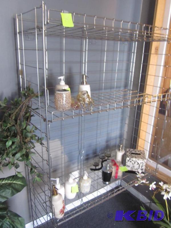 Metal wire shelfrack system. (Items on rack ...