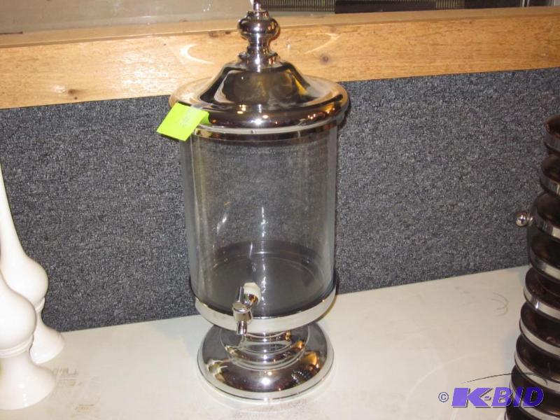 Large 18 inch glass beverage server, 2 gallo...