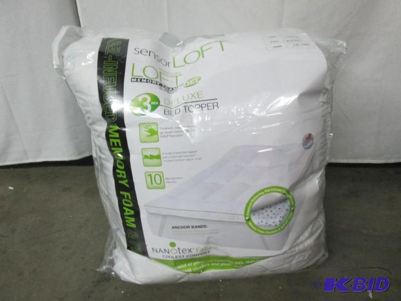 lot 15 image: SensorPEDIC Gel-Infused Memory Foam Fiber Topper