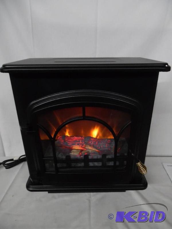 lot 22 image: 1250 Watt Compact Electric Stove Heater