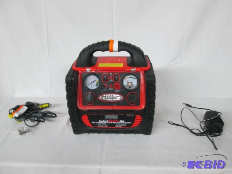 lot 25 image: Mobile Power Instant Boost 400 Power Supply