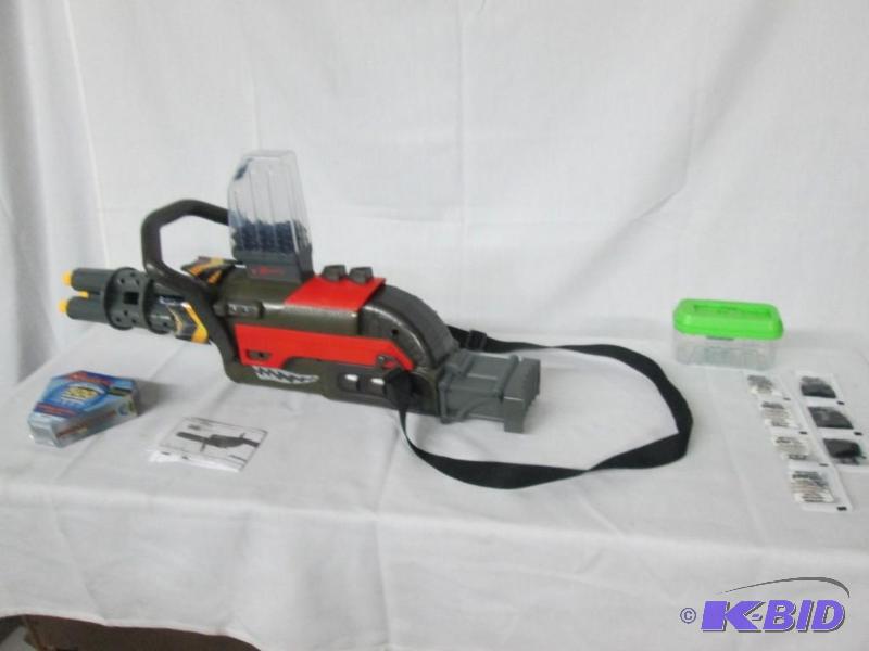 lot 40 image: Xploderz Mayhem Blaster