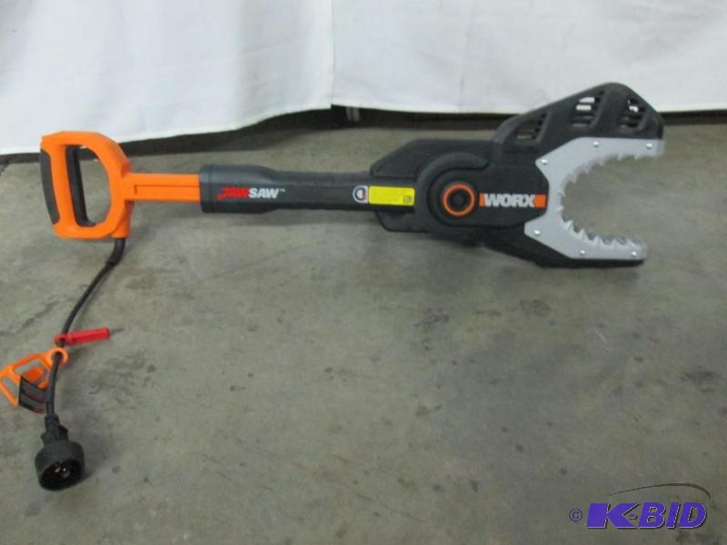 lot 9 image: WORX Jaw Saw