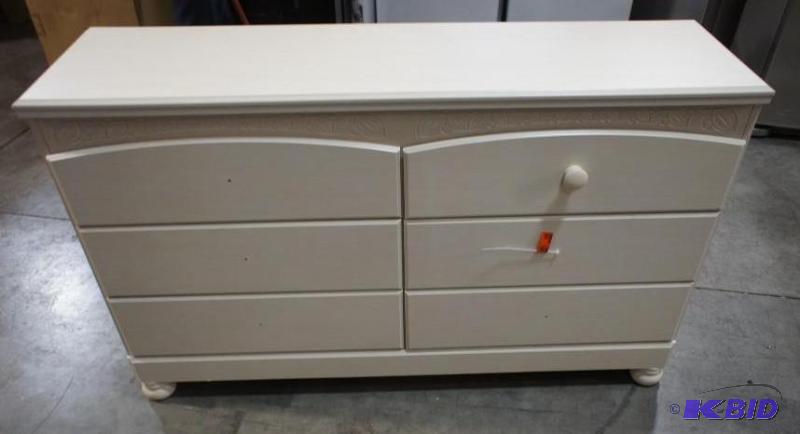 New Ashley Signature Dresser - MSRP $499.99 -...