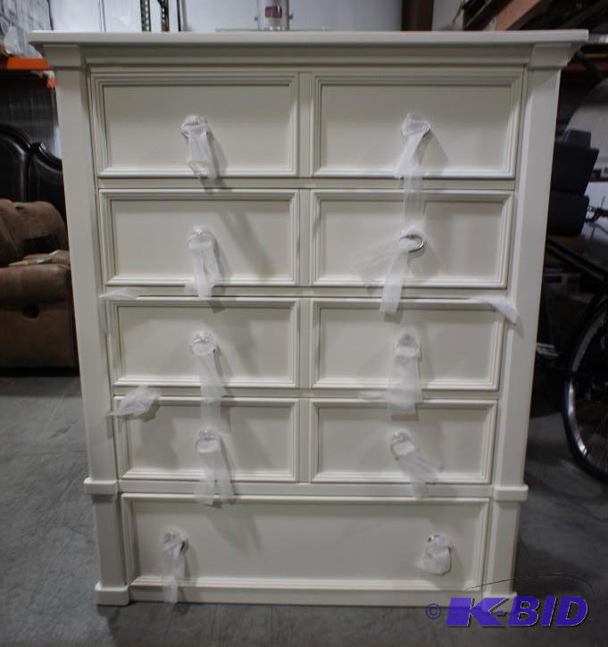 New Ashley Signature Dresser - MSRP $599.99 -...