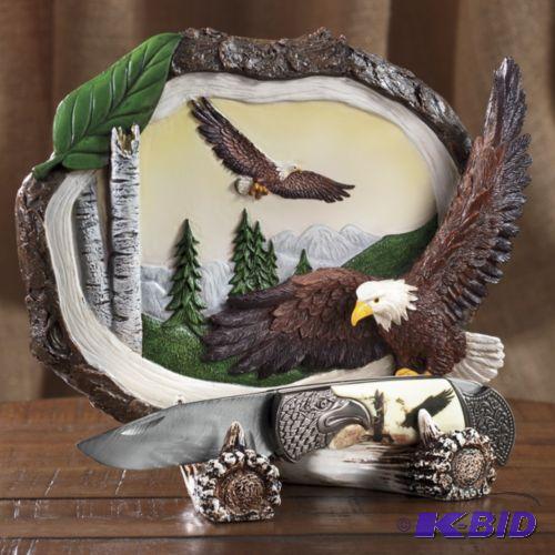 lot 116 image: Eagle Knife Display Stand -&nbspShowcase you...
