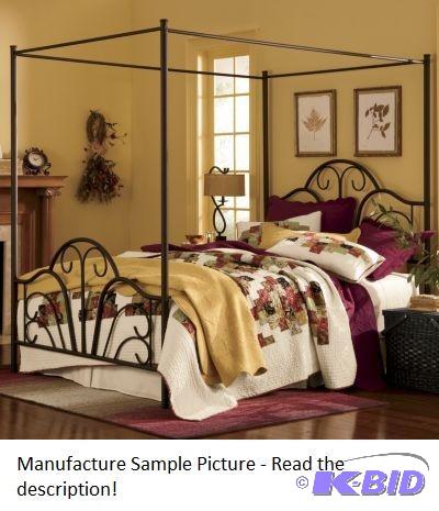 lot 124 image: Hillsdale Furniture Dover Black Bed Set - Stu...