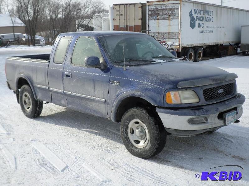 lot 1 image: 1997 Ford F.150 XLT, 4.6Liter V8 Gas Engine, ...