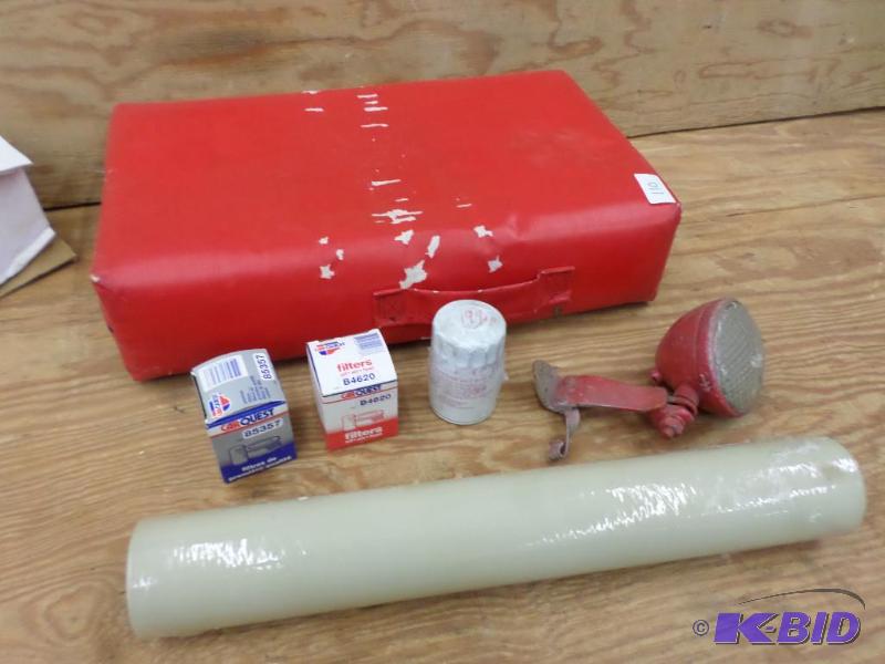 lot 110 image: Lot Of (1) Foam Pad, Light, Filters, Clear Wr...