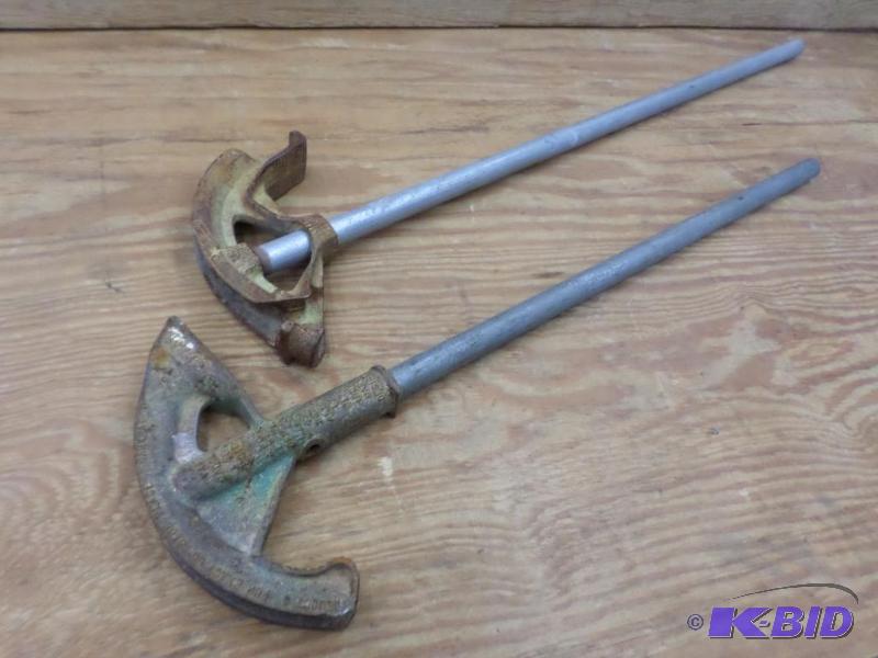 lot 40 image: (2) ConduitPipe Benders...