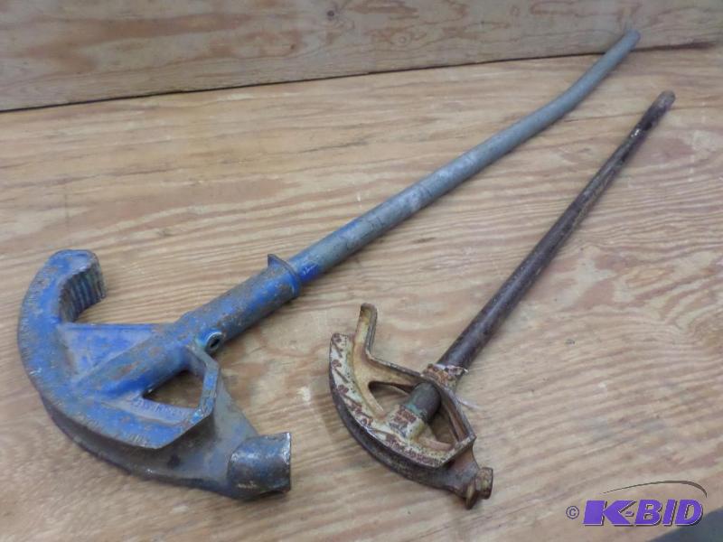 lot 41 image: (2) ConduitPipe Benders...