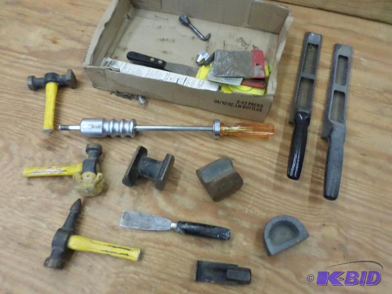 lot 48 image: Lot Of Misc Auto Body Repair Tools & Etc...