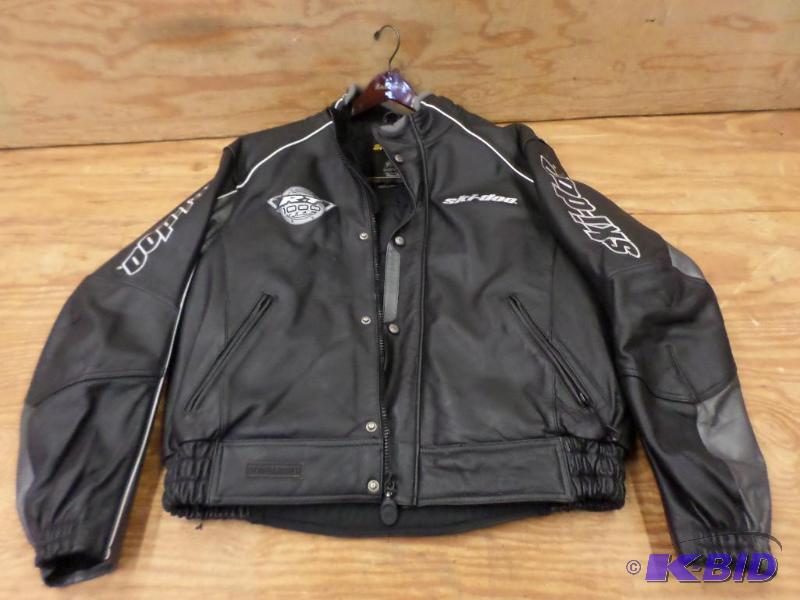 lot 59 image: Ski-Doo Size XL Genuine Leather Coat, Good Co...