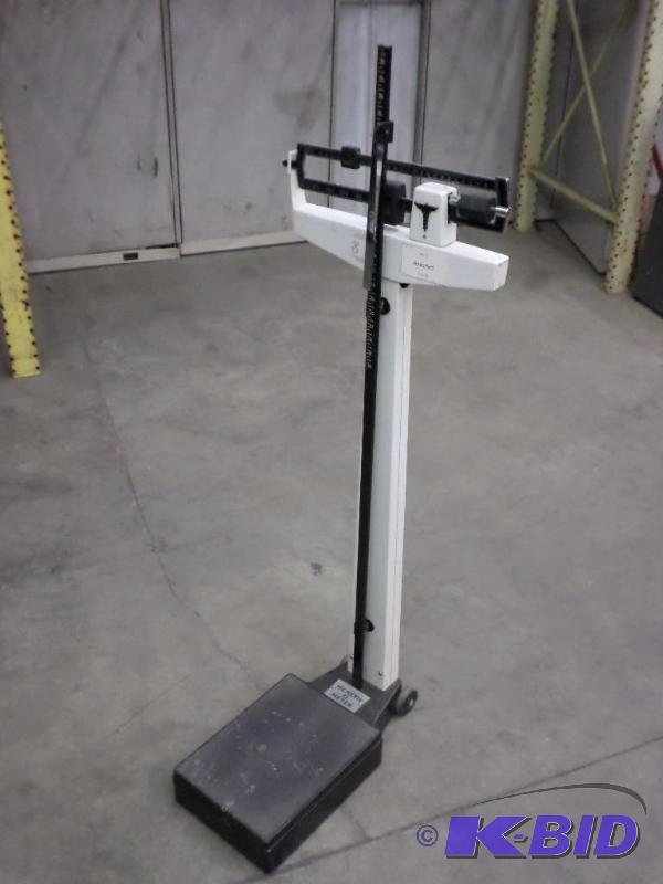 lot 8 image: Health-o-Meter 350# Scale...