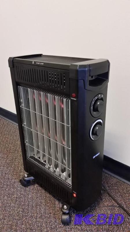 Optimus Quartz Convection Heater New out of Box  Heats very Well