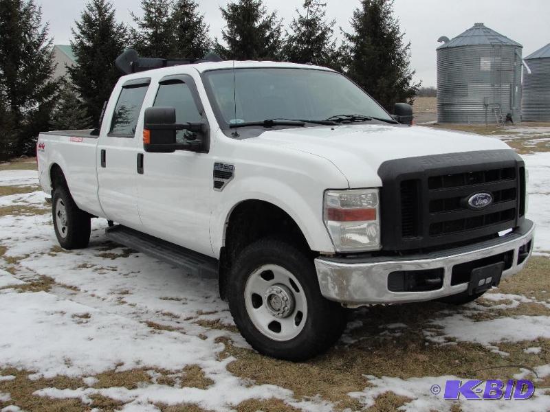 lot 1 image: 2008 Ford F-350