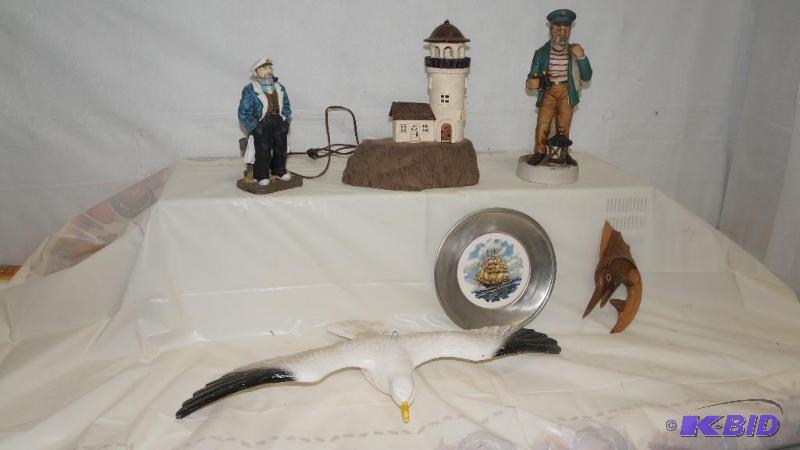 lot 113 image: Sailor Collection