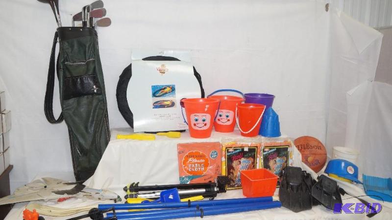 lot 133 image: Lot of Toys & Golf Clubs with Bags