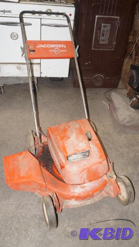 lot 47 image: Jacobsen Turbo Vent Lawn Mower