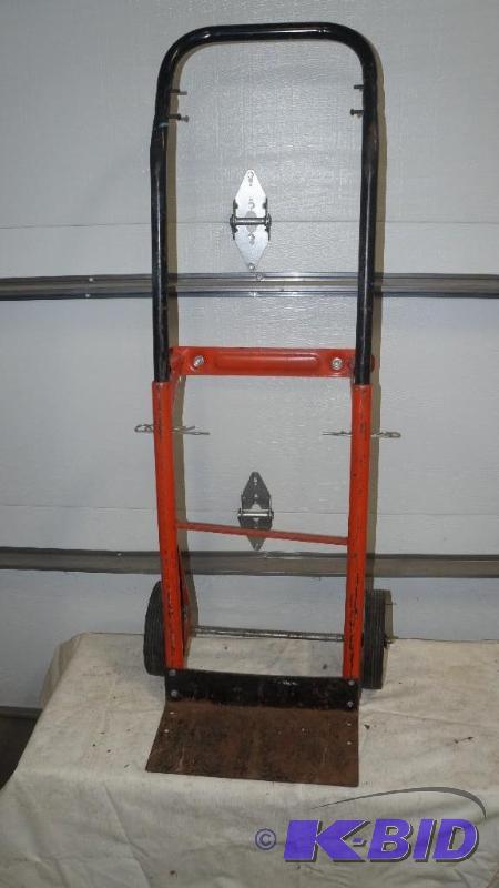 lot 79 image: 2 Wheel Utility Cart