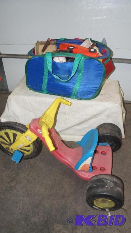 lot 86 image: Large Bag of Toys & Big Wheels