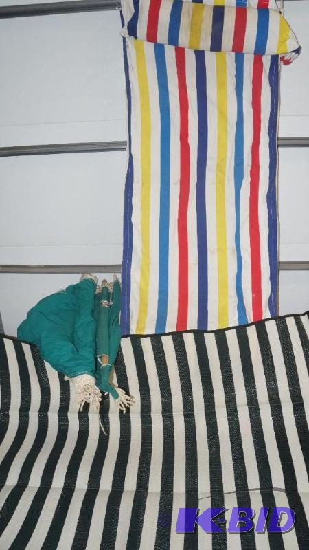 lot 87 image: 2 Hammocks & Extra Large Beach Mat