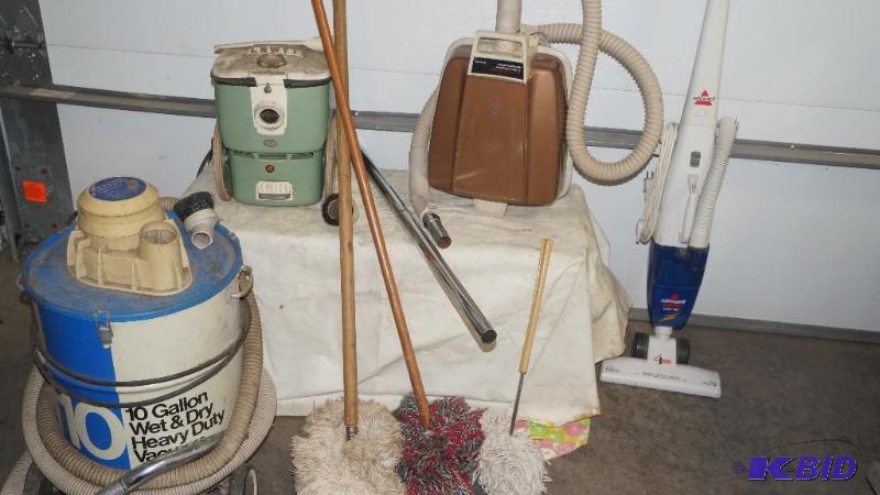 lot 89 image: Lot of Vacuum and Floor Cleaners  3 Vintage
