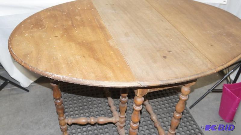 lot 97 image: Vintage Drop Down Leaf Kitchen Table with Center Drawer