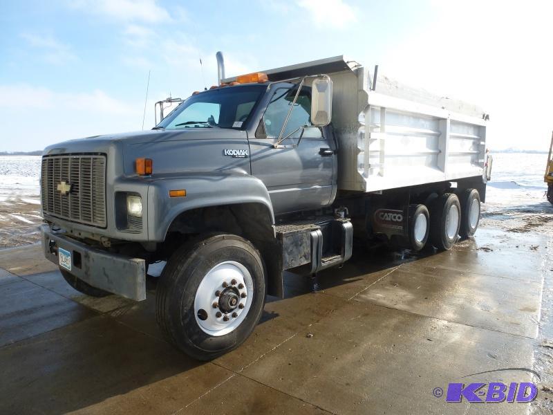 1995 GMC Kodiac&nbspTri- axle dump truck Ha...